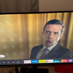 Insignia 75in Smart Tv