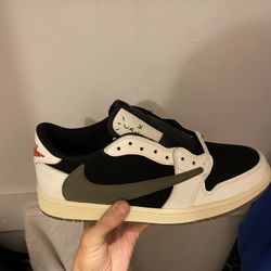 Air Jordan 1 Low Travis Scott Reverse Olive 