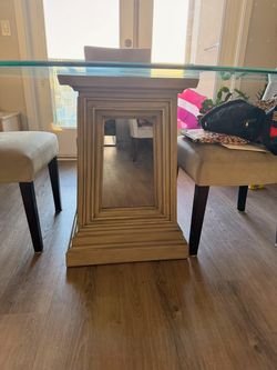 Dining table four Sail