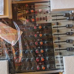 Behringer Xenyx mixing console