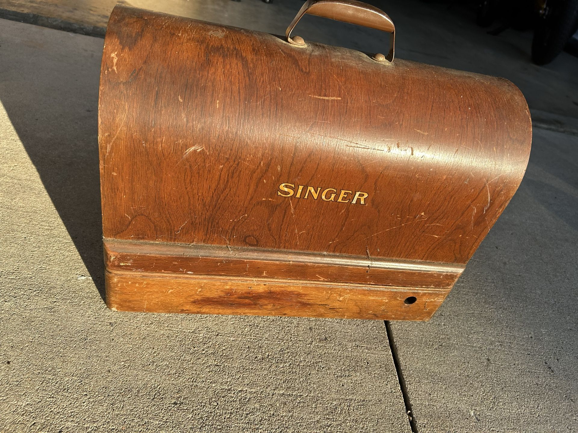 Antique Sewing Machines 