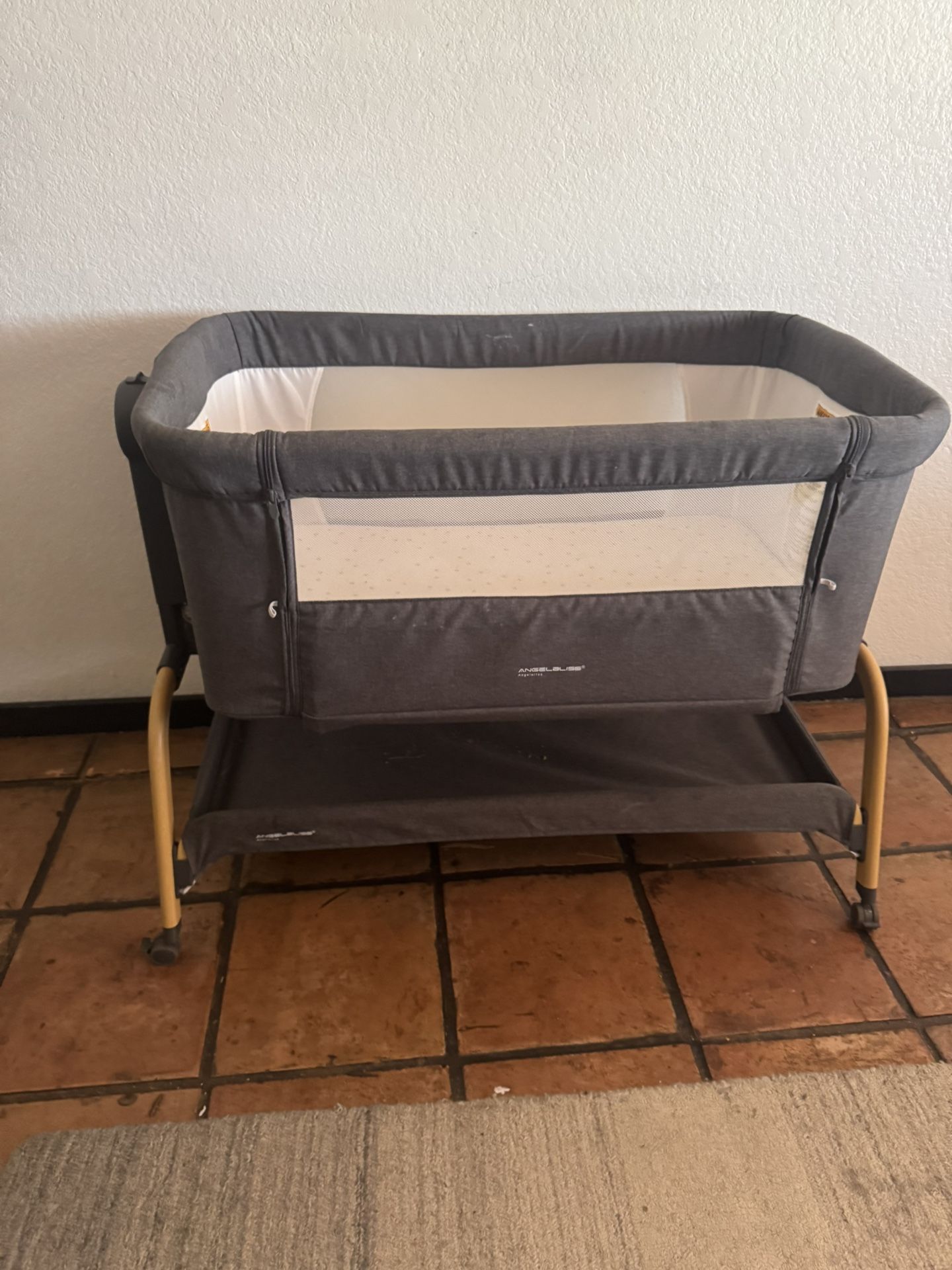 Angel Bliss Baby Bassinet Bedside Sleeper