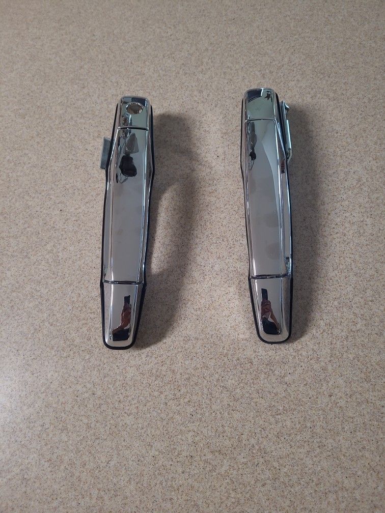 GMC , CHEVROLET , ESCALATE EXTERIOR DOOR Handles
