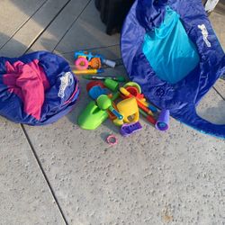 2 Float Lounge Chairs And Sand Toys 