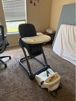 Graco Blossom 6 in 1 Convertible High Chair, Redmond