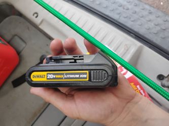 DeWalt 20v max battery lithium ion