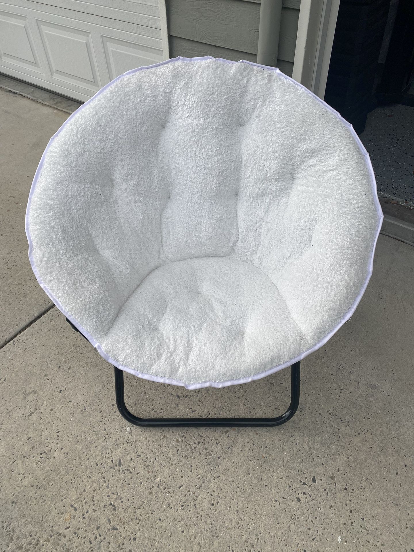 White Fur Folding Chair