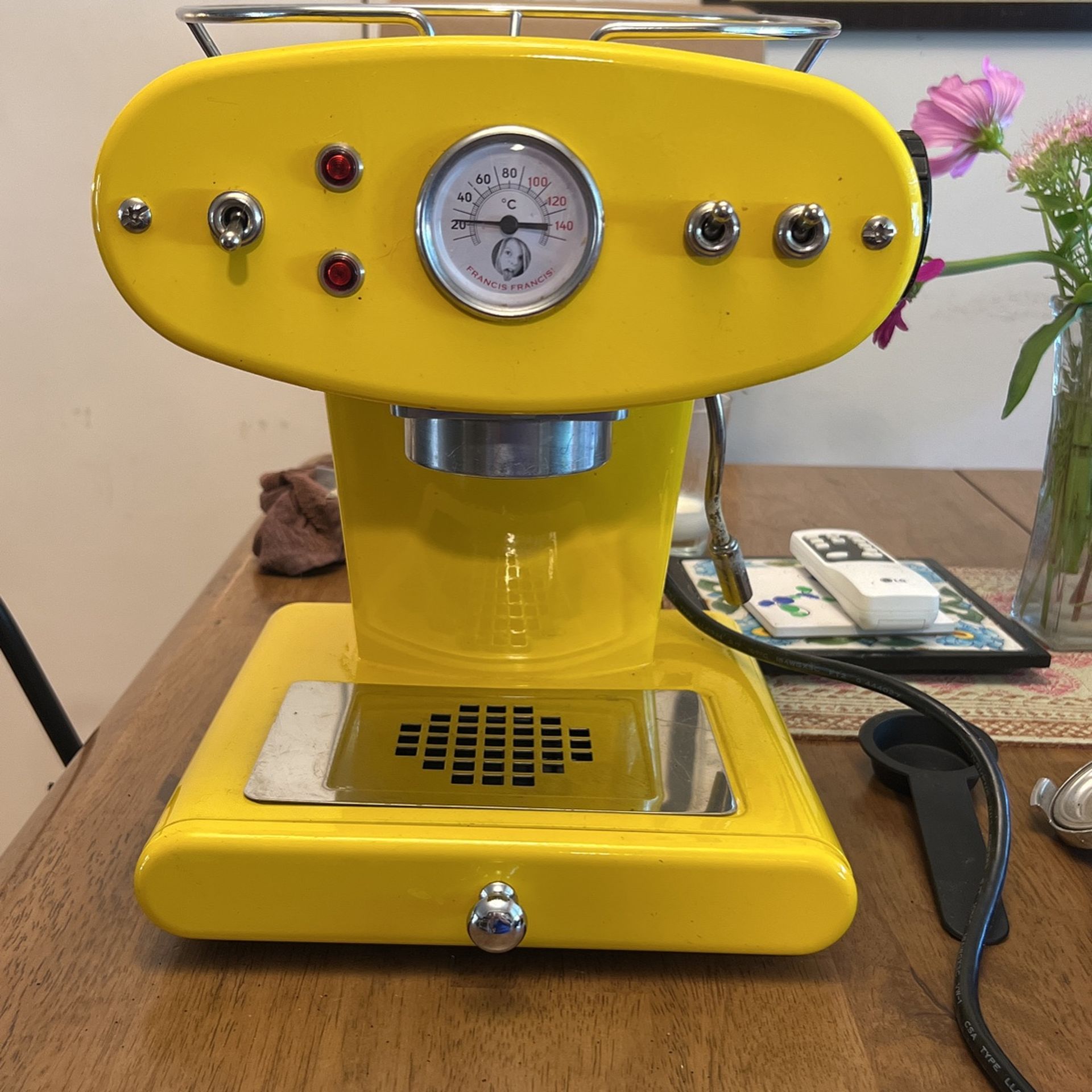 Original Francis Francis X1 Espresso Machine by Luca Trazzi in Yellow