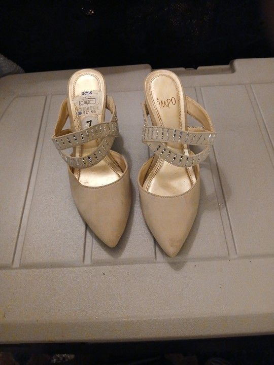 Wemons Shoes 