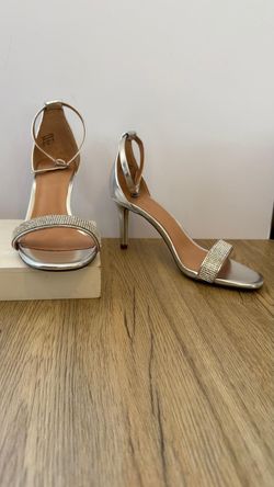 Women’s Shoes 