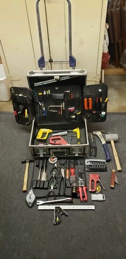 Platt guardsman toolbox w/tools and foldable dolly