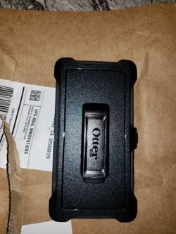 OTTERBOX FOR A SAMSUNG NOTE10+