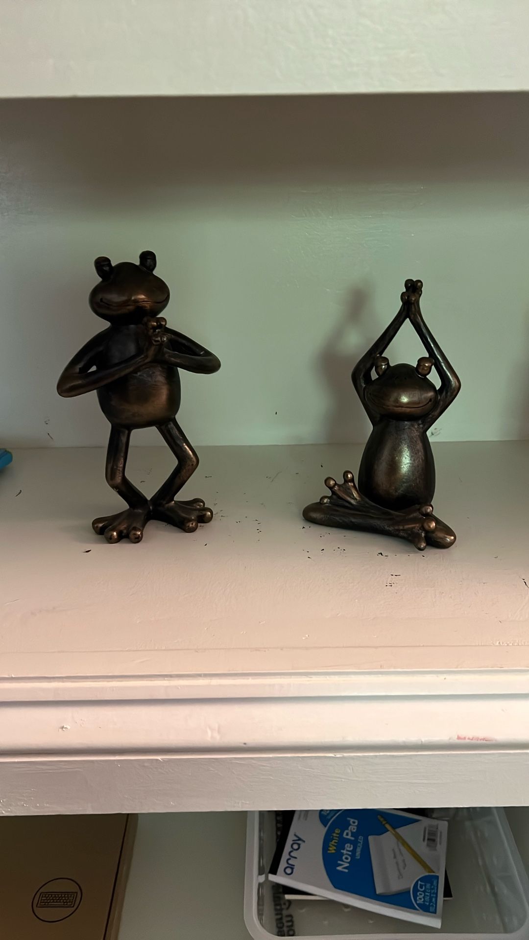 Collector Frogs Sold Together $5