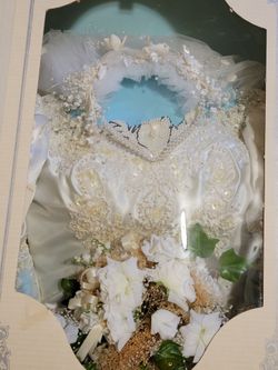 Vintage White Long Sleeved Wedding Dress + Veil