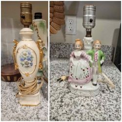 Vintage Porcelain Boudoir Nightstand Lamp 