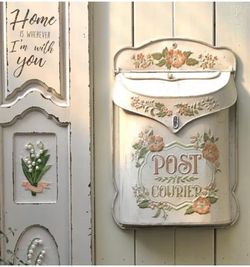 Vintage Style Mail Box ( New And Unused)