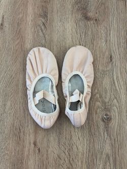 Capezio Pink Leather Ballet Slippers