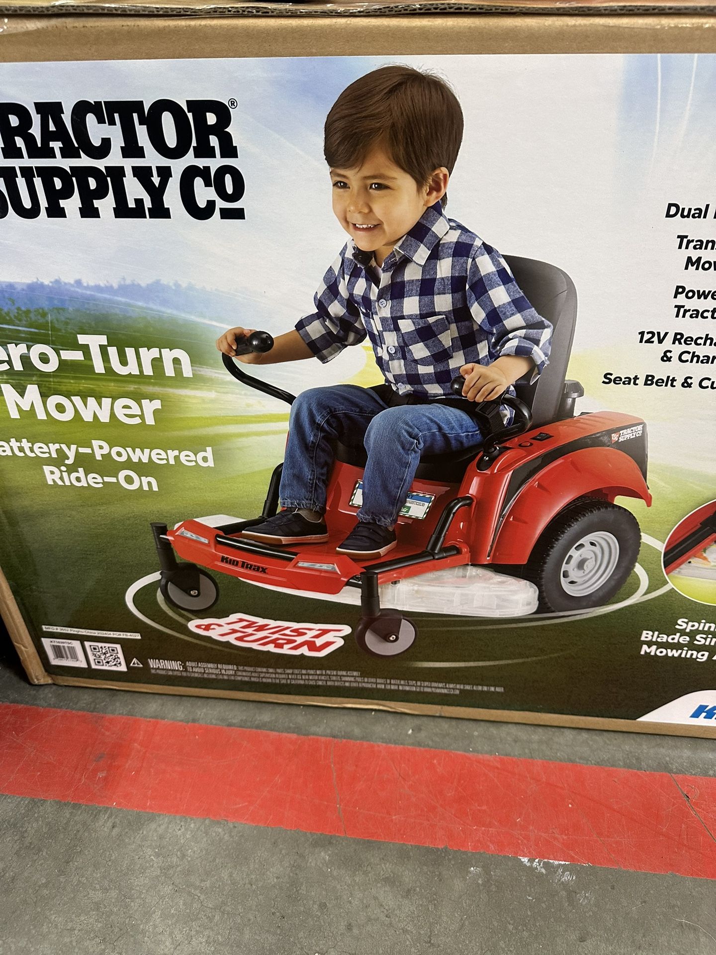 12 V Zero-turn Lawn Mower