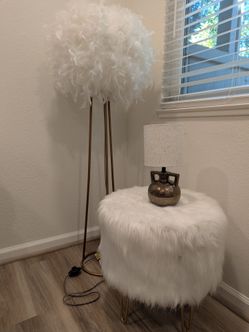 Feather Floor Lamp, Faux Fur Accent Stool & Table Lamp Set