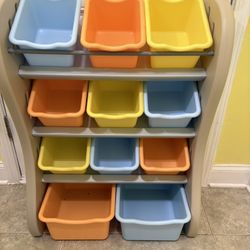 Step 2 storage bin organizer in GREAT condition!