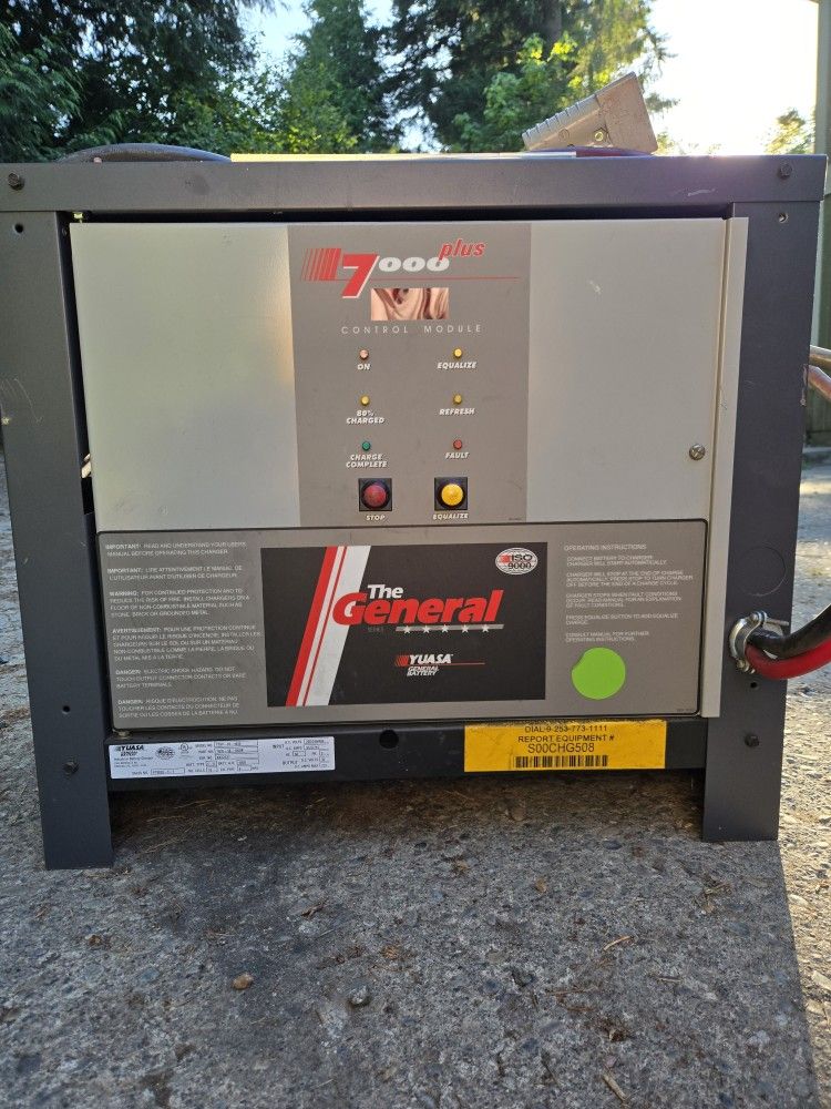  Yuasa General 7000 PLUS forklift battery charger 
