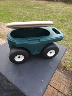 Yard Garden stool On Wheels