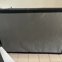 Full Size Bed  Box Spring 