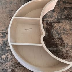 Moon Shaped Shelf 