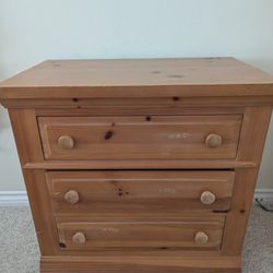 Broyhill Small Dresser