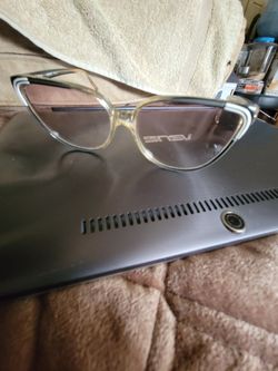 Le Roi Vintage Glasses 