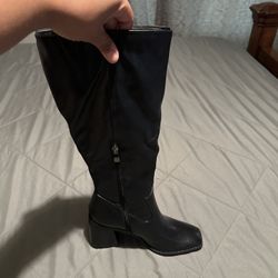 Woman’s Black Boots