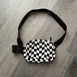 Checkered Purse 