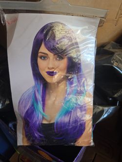 Claire's purple and turquoise mermaid wig   NEW IN BAG