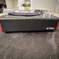 Record Player Victrola 
