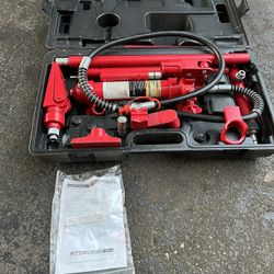 Auto body