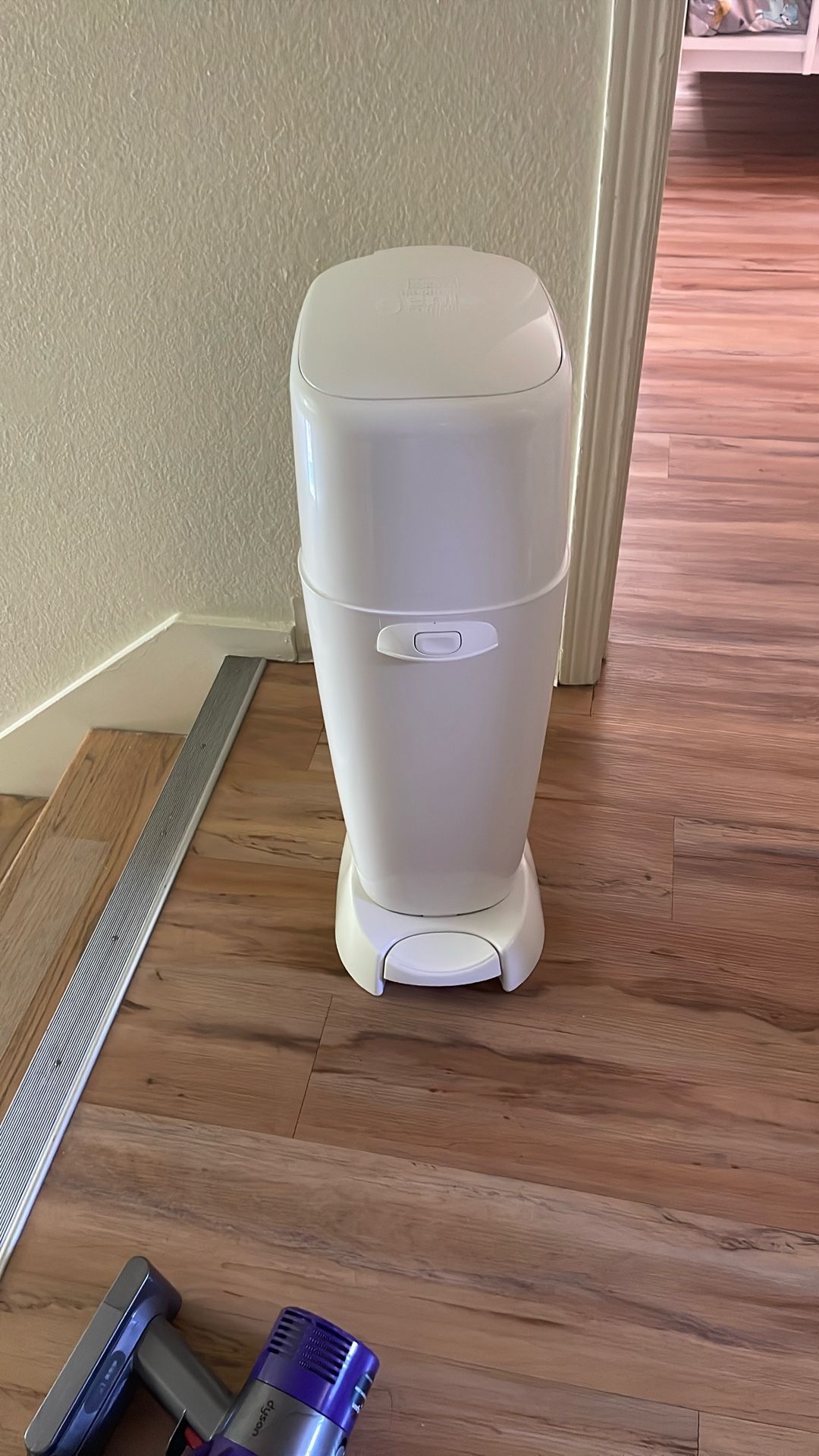 Diaper Genie Complete White