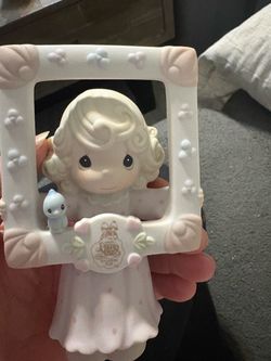 Precious Moments Collector's Club Figurine