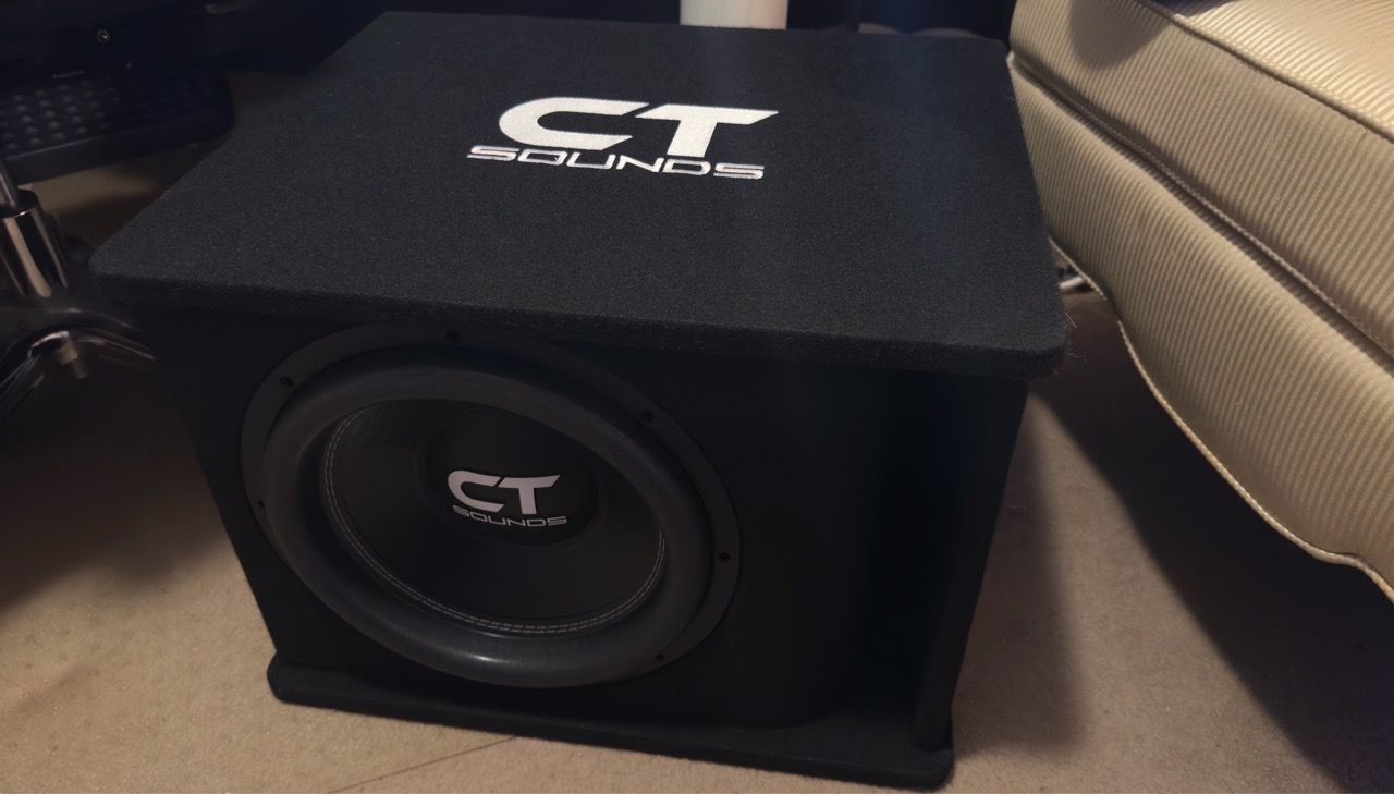 Convert X Key CT Sounds TROPO 12” with amp and line out converter for Sale in San ...