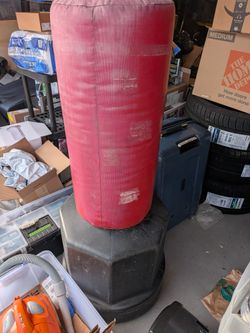 Century Wavemaster Punching Bag 