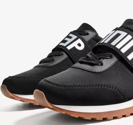 Zara top college shoes