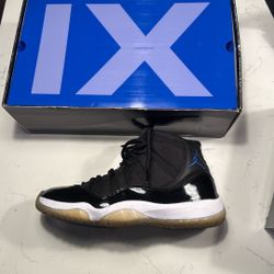 Jordan 11 - Space Jam 