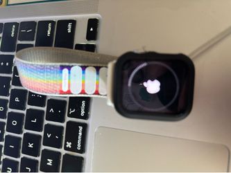 iPhone Apple Watch SE