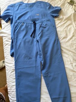 Ceil blue figs scrubs