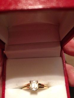 14kt yellow gold engagement ring