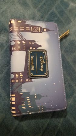 Disney Loungerfly Peter Pan wallet