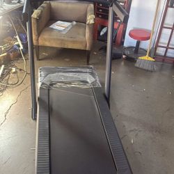 Proform Carbon TL Treadmill-10% incline 10mph max speed - 330$ 