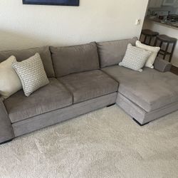 Delano two piece Sectional