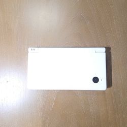 Japanese Nintendo Dsi For Parts Or Repair