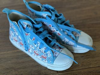 Converse Limited Edition DORAEMON sneaker (from Japan)
