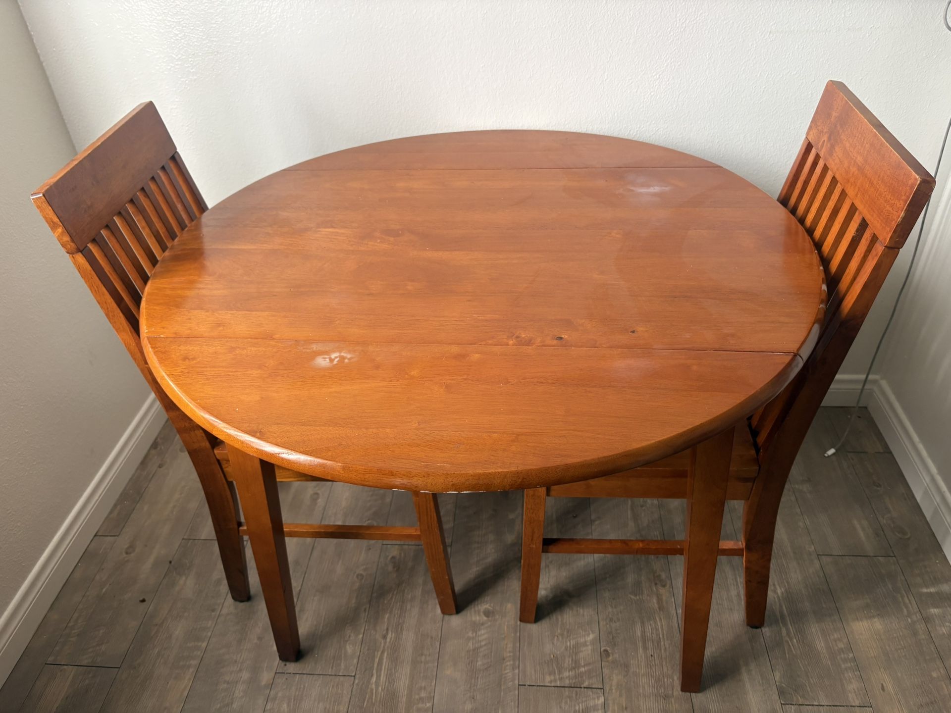 Wooden Round Table